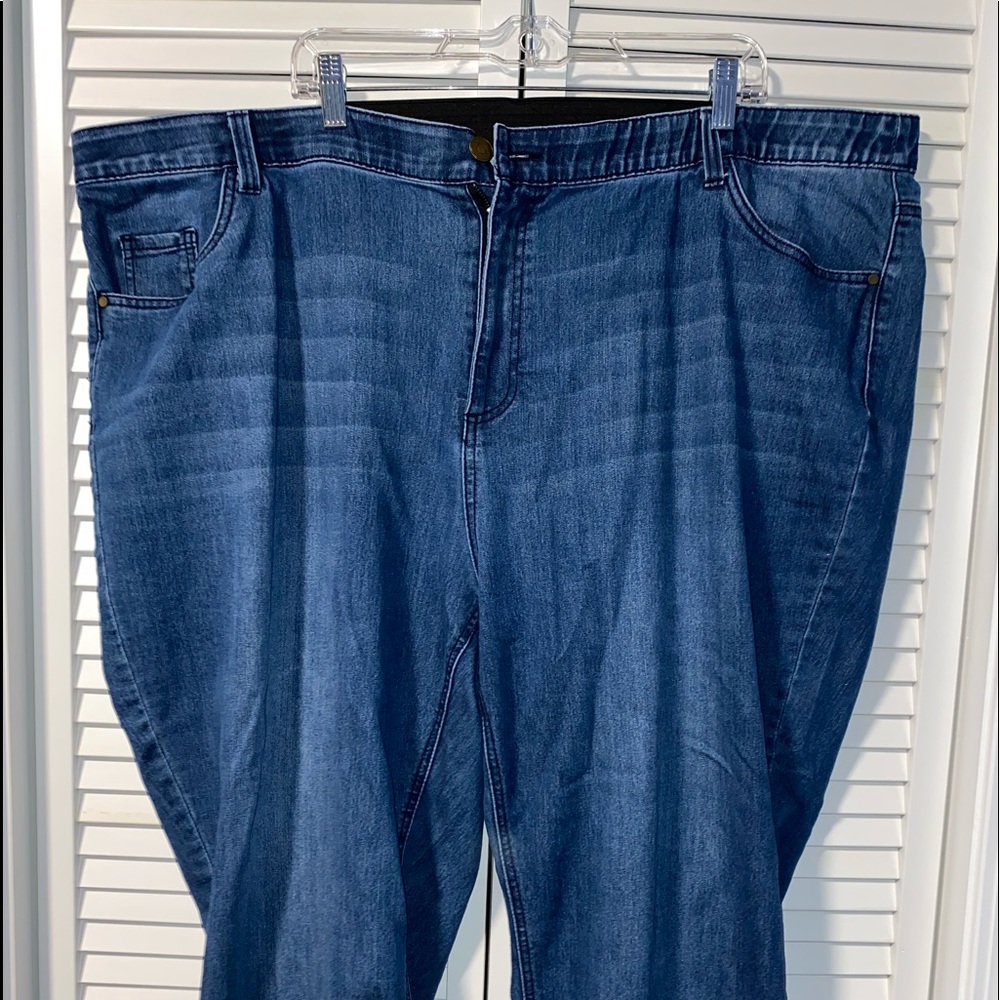 Women’s Plus Size Denim Capris